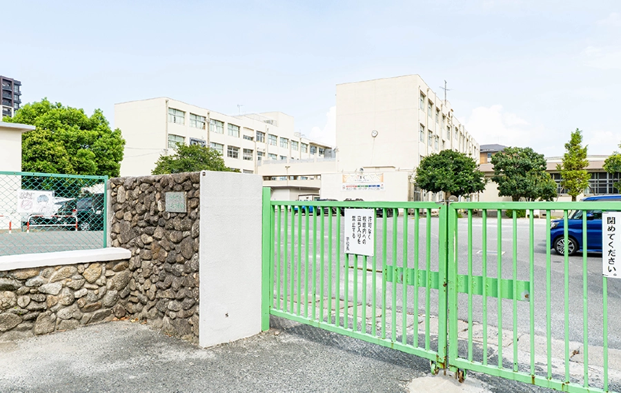 福岡市立三宅中学校