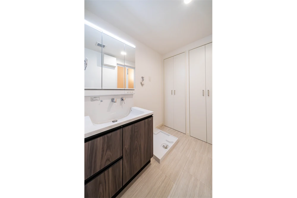 洗面脱衣所(ホワイト)