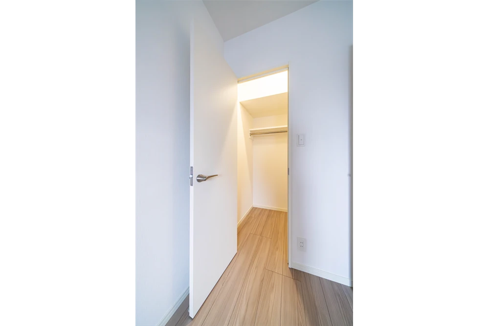 洋室(ウォークインクローゼット)