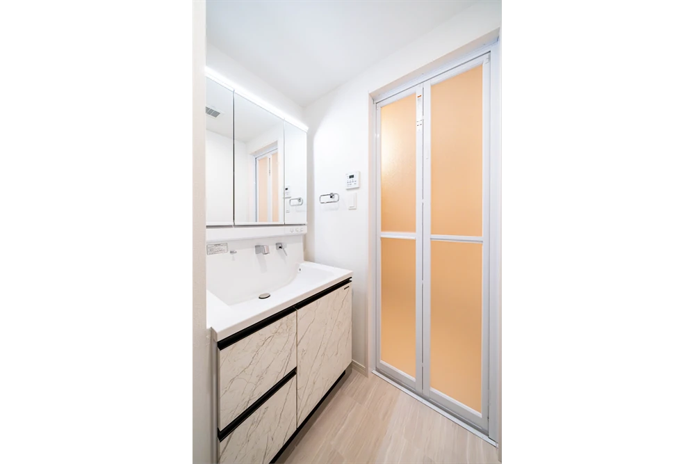 洗面脱衣所(ホワイト)